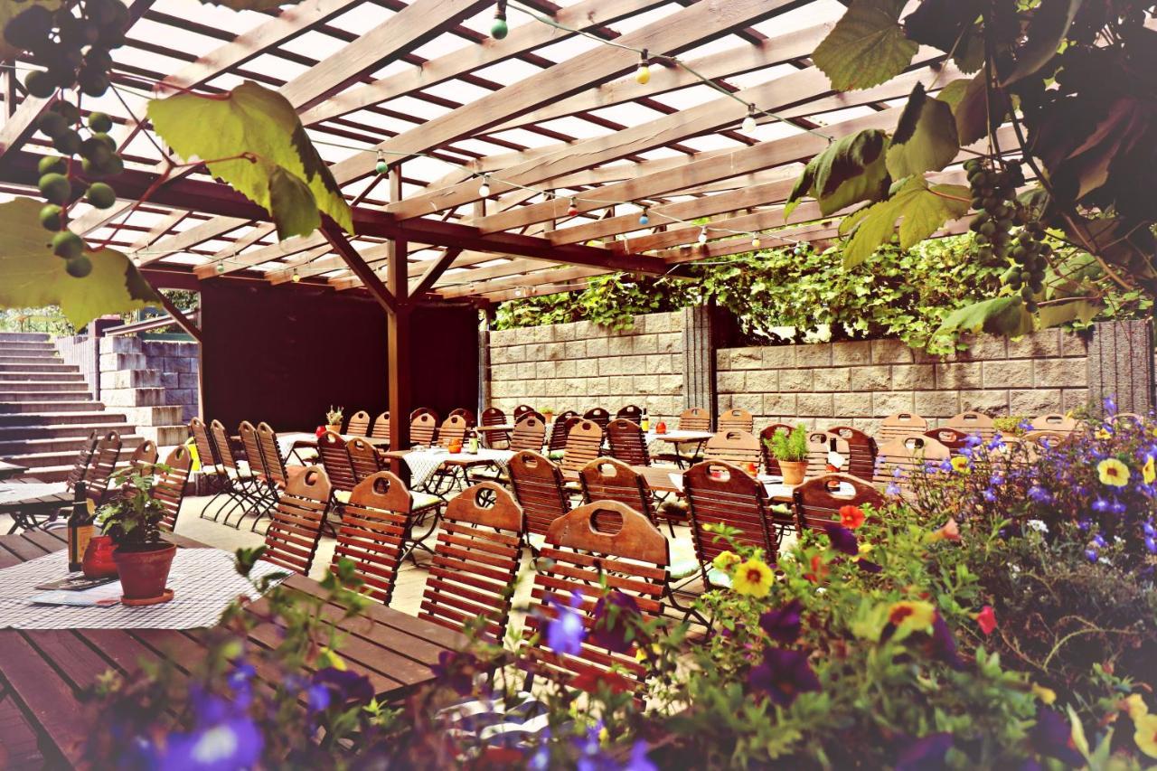Landhotel クラウスニック エクステリア 写真
